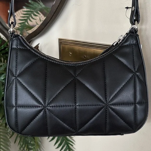 Brand New DKNY Black Lizzy Top Zip Crossbody Bag Chain Quilted Stitch Purse - Picture 8 of 15